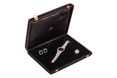 Lot 179 - IWC - a diamond and onyx gentlemen’s suite...