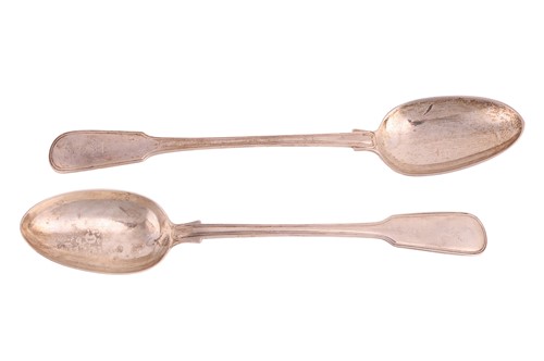 Lot 284 - A pair of Victorian matched silver serving...