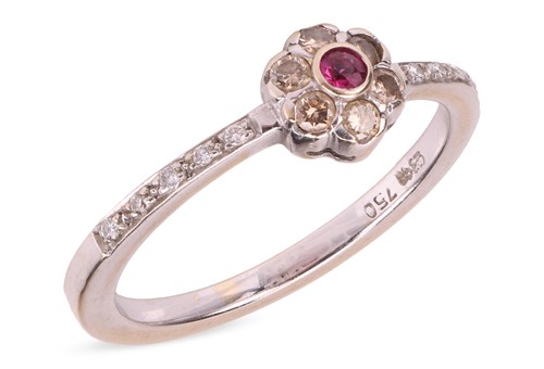 Lot 75 - A gem-set daisy ring, composed of a central...