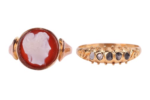 Lot 151 - Two gem-set rings; to include an agate cameo...