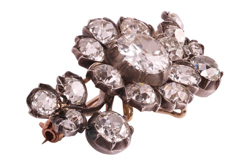 Lot 23 - A Victorian old-cut diamond cluster brooch, in...