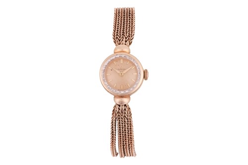 Lot 267 - Omega – A 9ct Gold Dress Watch Reference:...