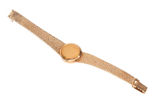 Lot 269 - Omega – An 18ct Gold Dress Watch Reference:...