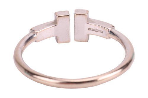 Lot 242 - Tiffany & Co. - A T Wire diamond-set ring, the...