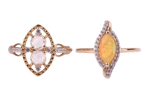 Lot 158 - A pair of gem-set rings, each of...