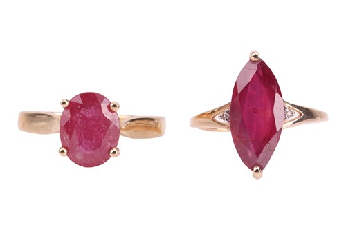 Lot 132 - Two rings, the first set with an oval...