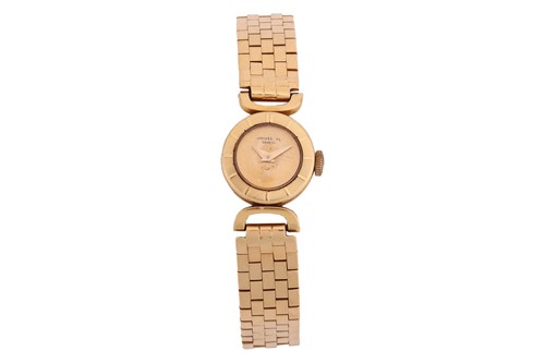 Lot 311 - Universal Geneve – An 18ct Gold Dress Watch...