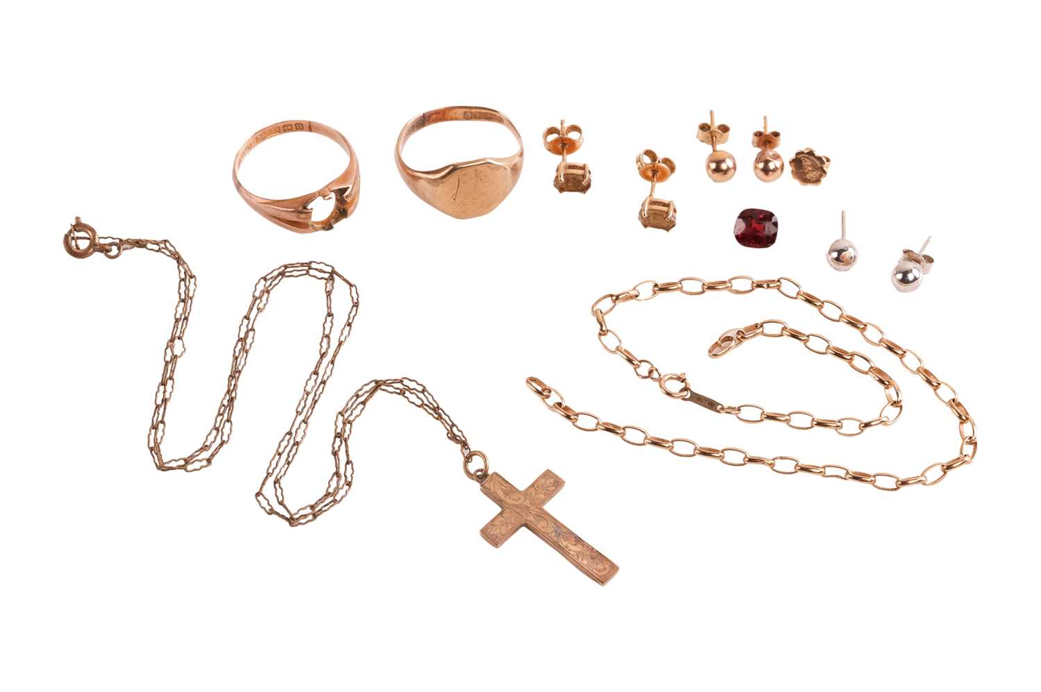 Lot 69 - A group of jewellery items, to include; A...