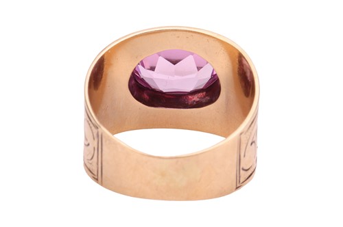 Lot 6 - A synthetic pink sapphire dress ring, the...