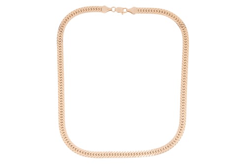Lot 174 - A flat herringbone link necklace, with...