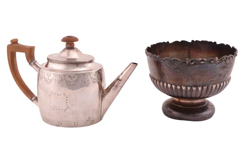 Lot 400 - A George III silver teapot and a Victorian...
