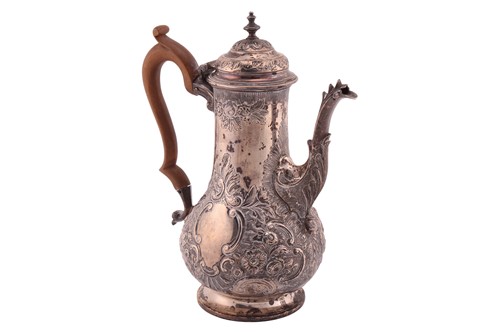 Lot 405 - A George II silver coffee pot, London 1757,...
