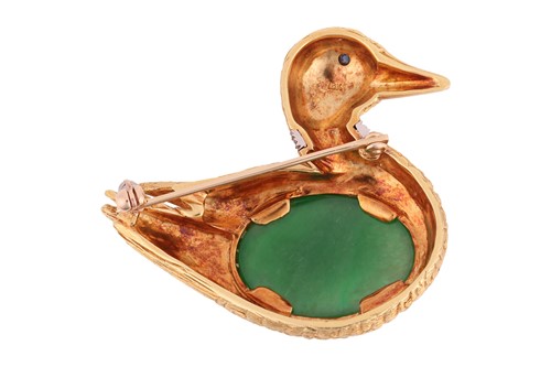 Lot 148 - A gem-set duck brooch, sculpted as a mallard...