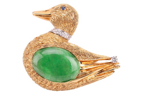 Lot 148 - A gem-set duck brooch, sculpted as a mallard...