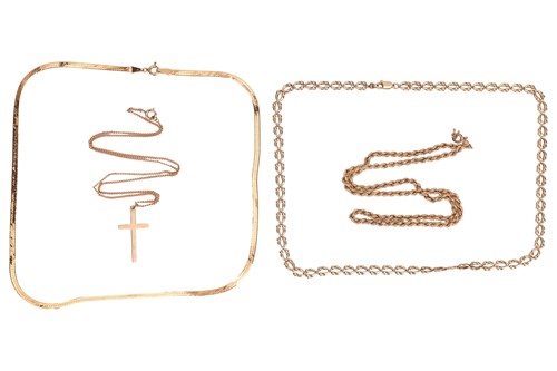 Lot 125 - A collection of chains, including a cross...