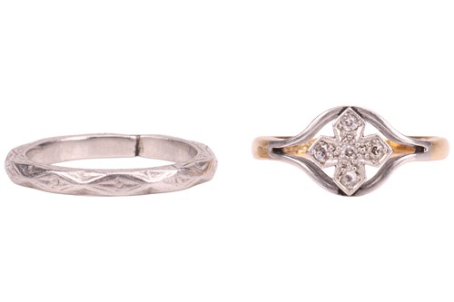 Lot 135 - An Art Deco diamond cross ring and a band ring,...