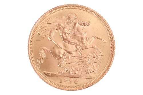 Lot 259 - A 1974 full Sovereign, Elizabeth II, dated...
