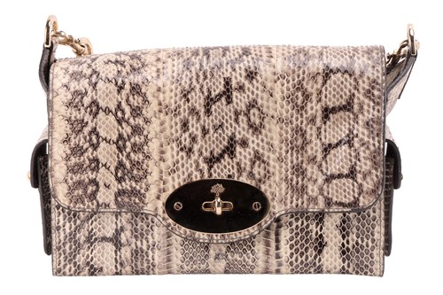 Lot 330 - Mulberry - a 'Brooke' shoulder bag in beige...
