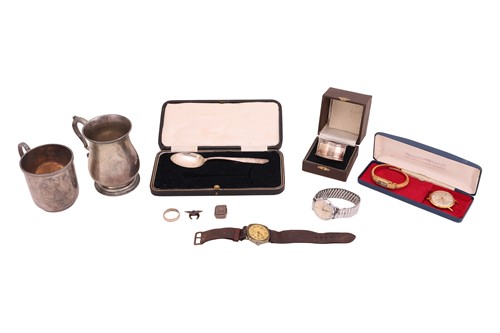 Lot 310 - An early 19th Century silver vinaigrette, with...