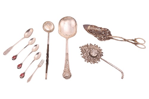 Lot 301 - A group of Indonesian Yogya white metal items,...