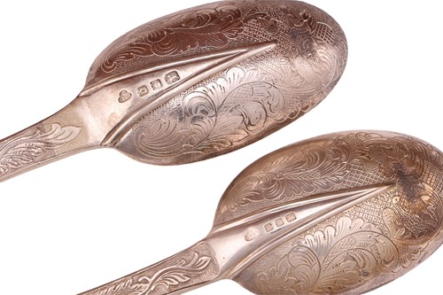 Lot 281 - A part-canteen of dognose pattern silver...