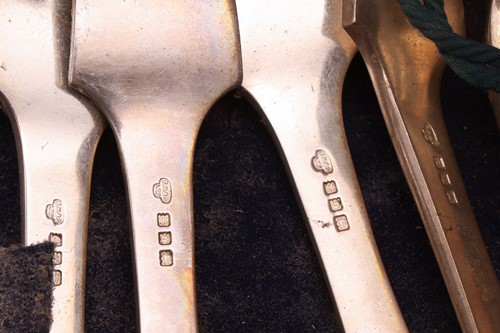Lot 281 - A part-canteen of dognose pattern silver...
