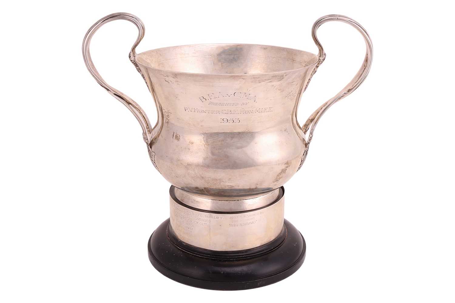 Lot 362 - A silver trophy on stand, London 1901 by Peter...