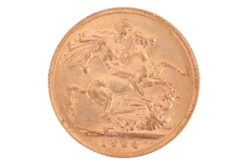 Lot 241 - A 1904 Edward VII full sovereign, 8.0 grams.