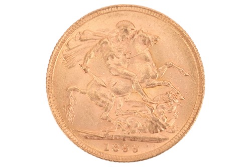 Lot 253 - An 1899 Queen Victoria full sovereign, 8.0 grams.