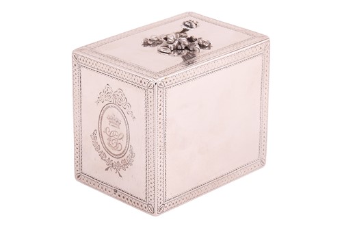 Lot 331 - A George III silver tea caddy, by Thomas...