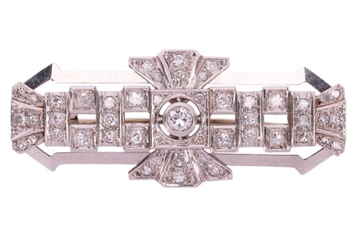 Lot 63 - A diamond set plaque brooch, of geometric...