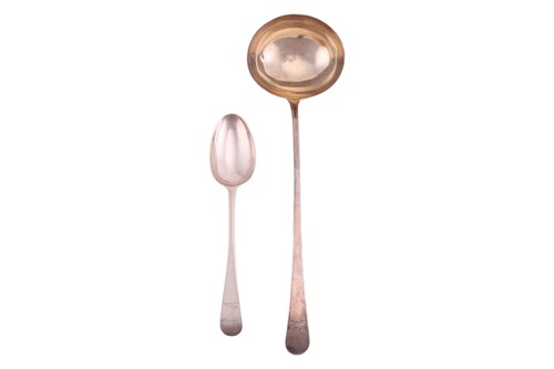 Lot 300 - A George III Old English pattern soup ladle,...