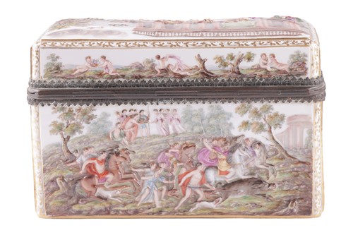Lot 38 - A Meissen Jewellery Casket circa 1900,...