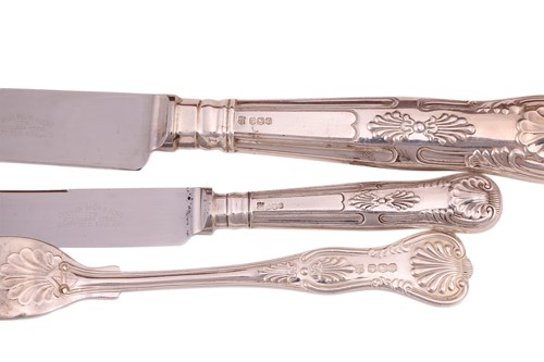 Lot 369 - A cased silver canteen for twelve,...