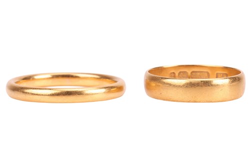 Lot 77 - Two wedding bands, each polished 22ct yellow...