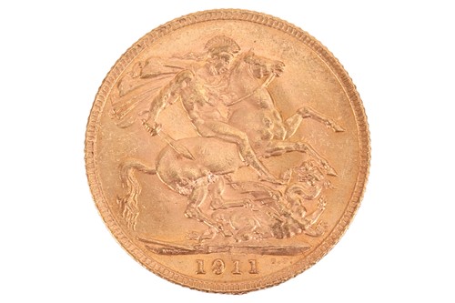Lot 190 - A 1911 George V full sovereign, 8.0 grams.