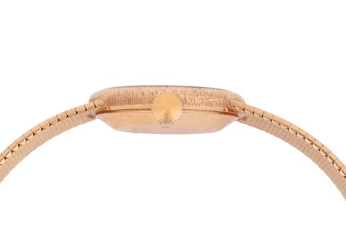 Lot 207 - Baume & Mercier – Dress Watch with Tiger’s Eye...