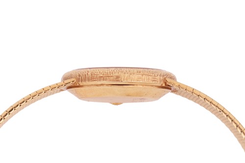 Lot 207 - Baume & Mercier – Dress Watch with Tiger’s Eye...