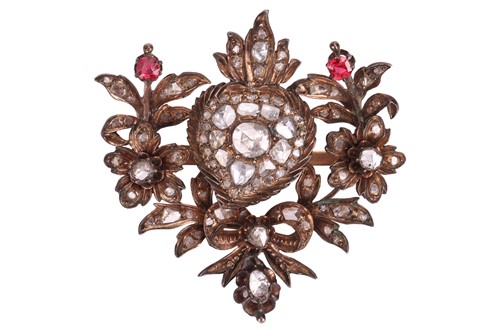 Lot 85 - A diamond-set sweetheart brooch, with central...