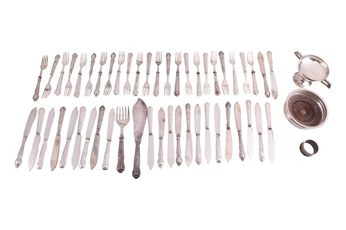 Lot 266 - A harlequin set of silver-handled fish eaters;...