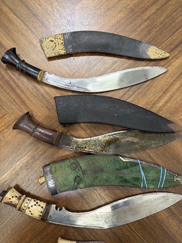 Lot 35 - A 19th-century mahogany and brass-bound gun...