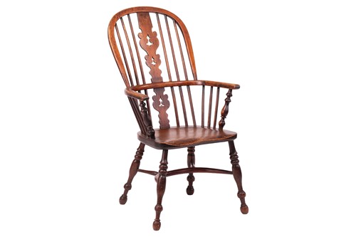 Lot 12 - A Victorian ash and elm Windsor hooped and...