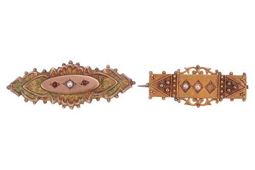 Lot 22 - Two Victorian Brooches; The first in 9ct gold...