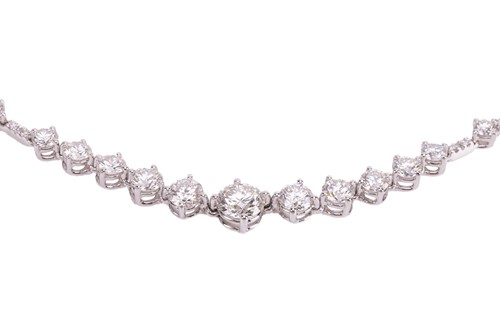 Lot 194 - DeBeers - An 'Arpeggia' diamond necklace,...