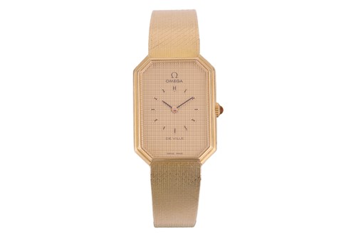 Lot 199 - Omega – An 18ct Gold De Ville Wristwatch...