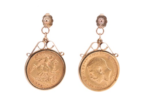Lot 103 - A pair of half-Sovereign earrings, each set...