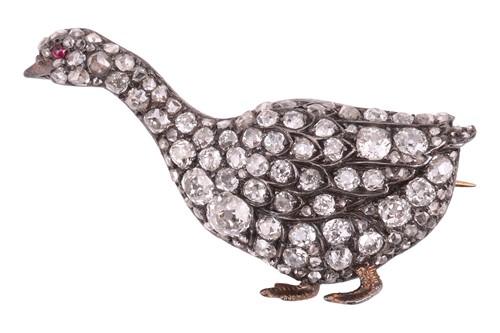 Lot 4 - A Victorian diamond-set brooch modelled as a...