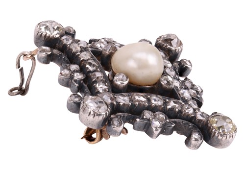 Lot 9 - A mid-Victorian natural saltwater pearl and...