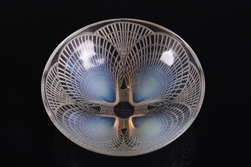 Lot René Lalique (French, 1860-1945), a 'Coquilles'...