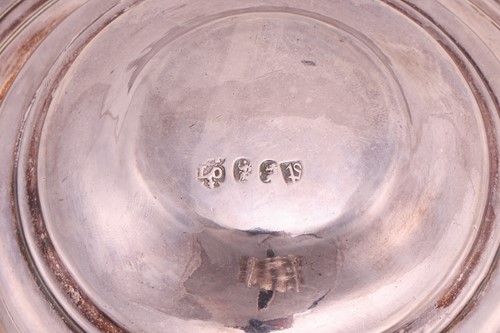 Lot A Queen Anne Britannia lidded silver tankard;...